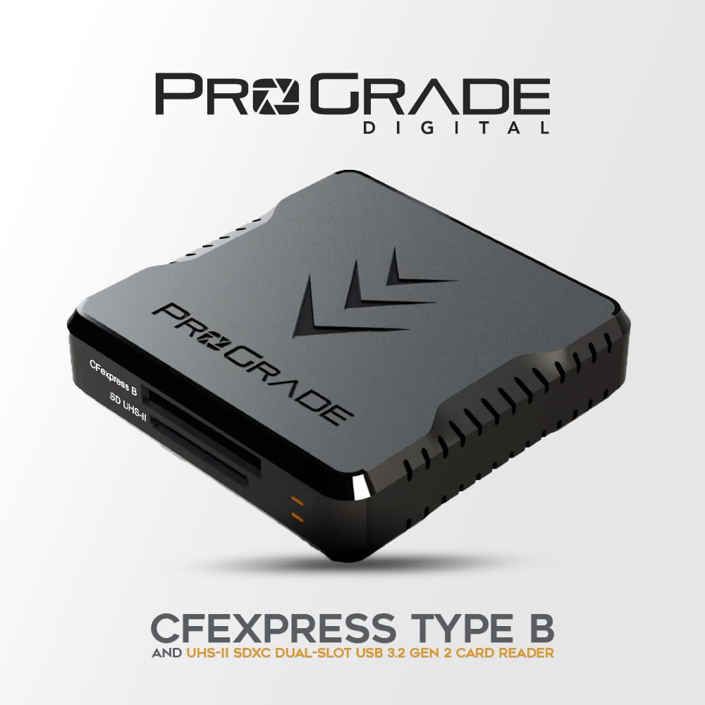 ProGrade SDXC 128GB×2とカードリーダー2個 ProGrade SDXC 128GB×2とカードリーダー2個 プログレード